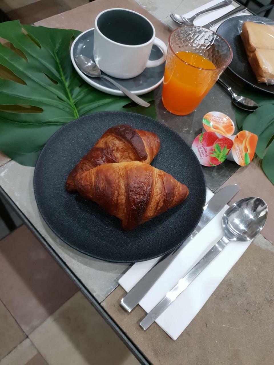 Palermo Inn Suite Eksteriør bilde